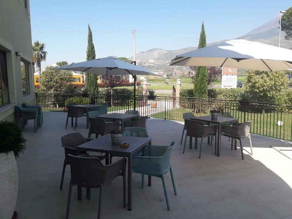 Giga Hotel Villa Santa Lucia Екстериор снимка